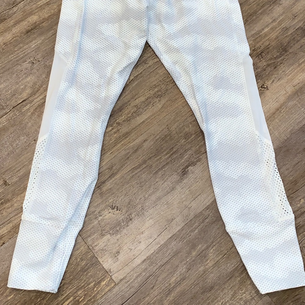 Lorna Jane leggings